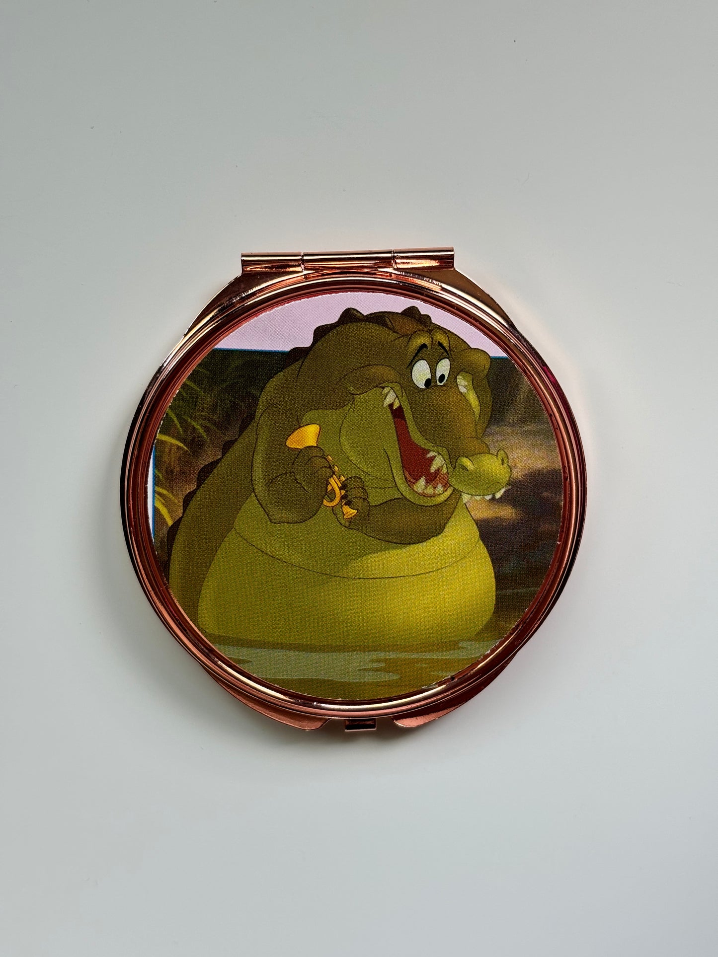 Louis Mirror