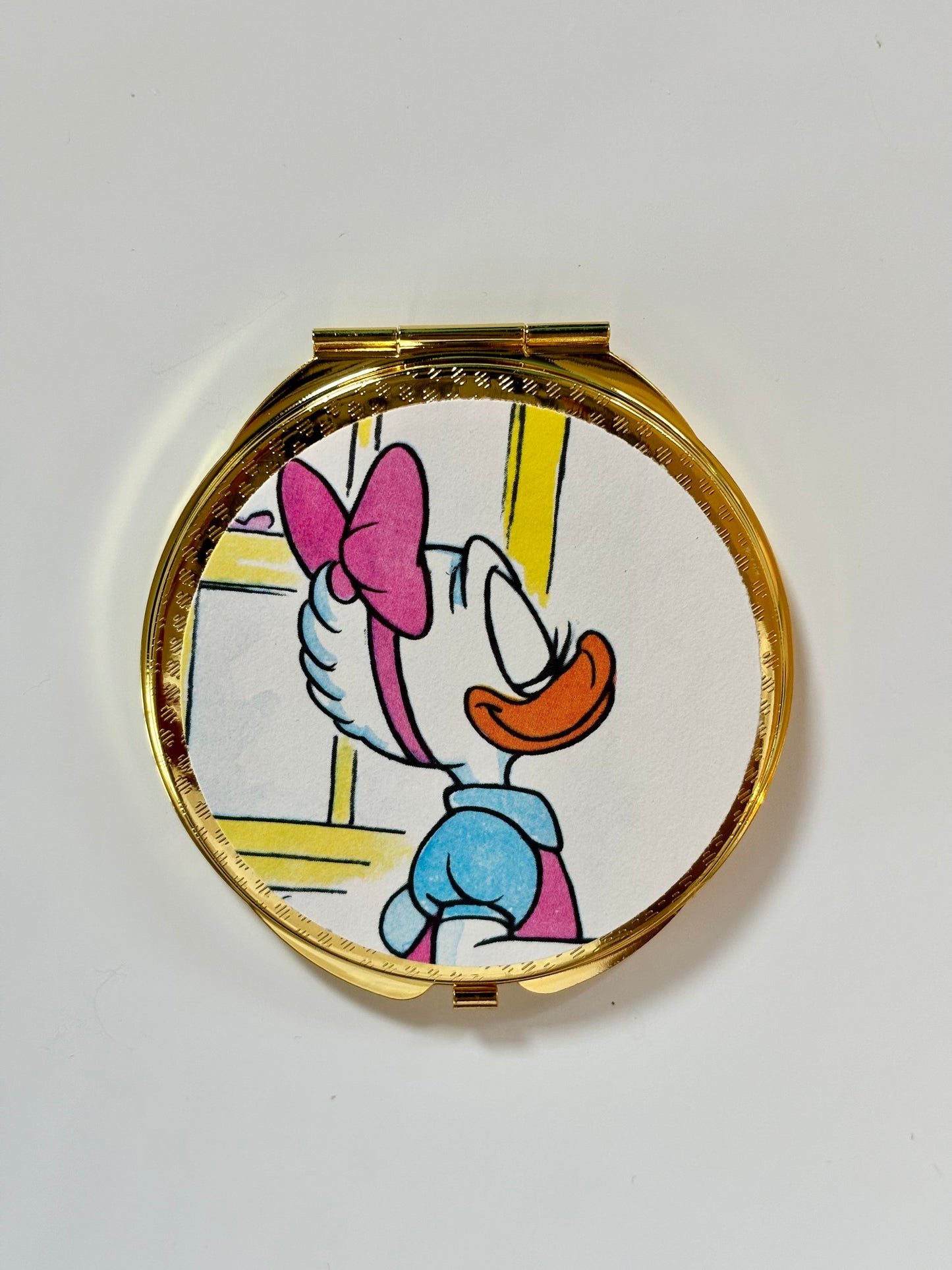 Daisy Mirror