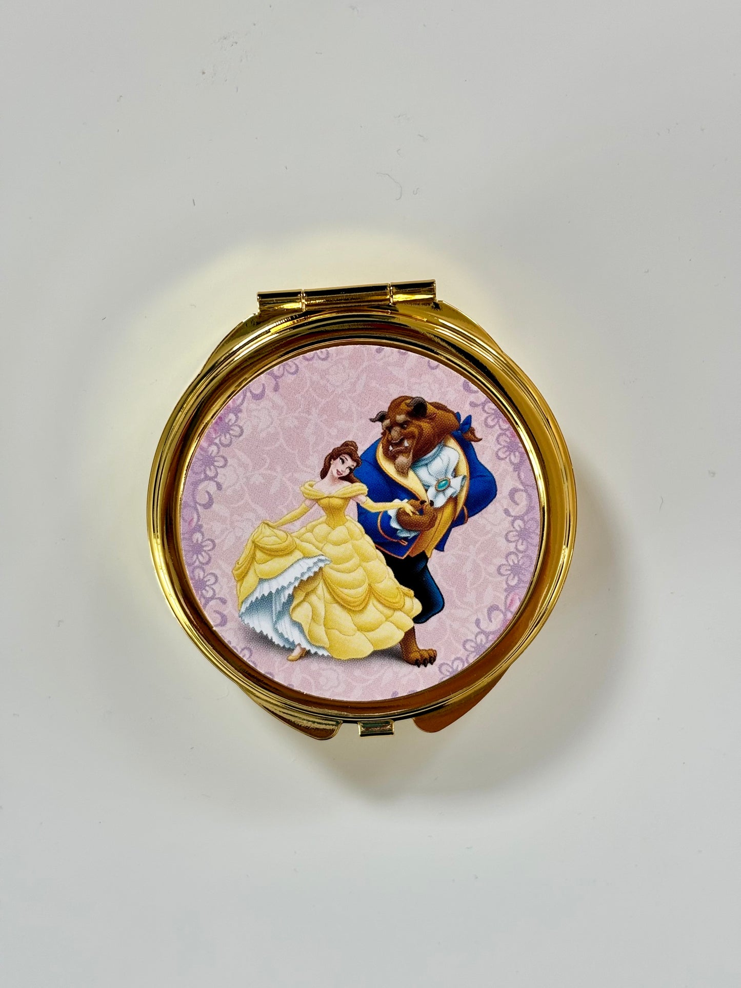 Belle Beast Compact Container