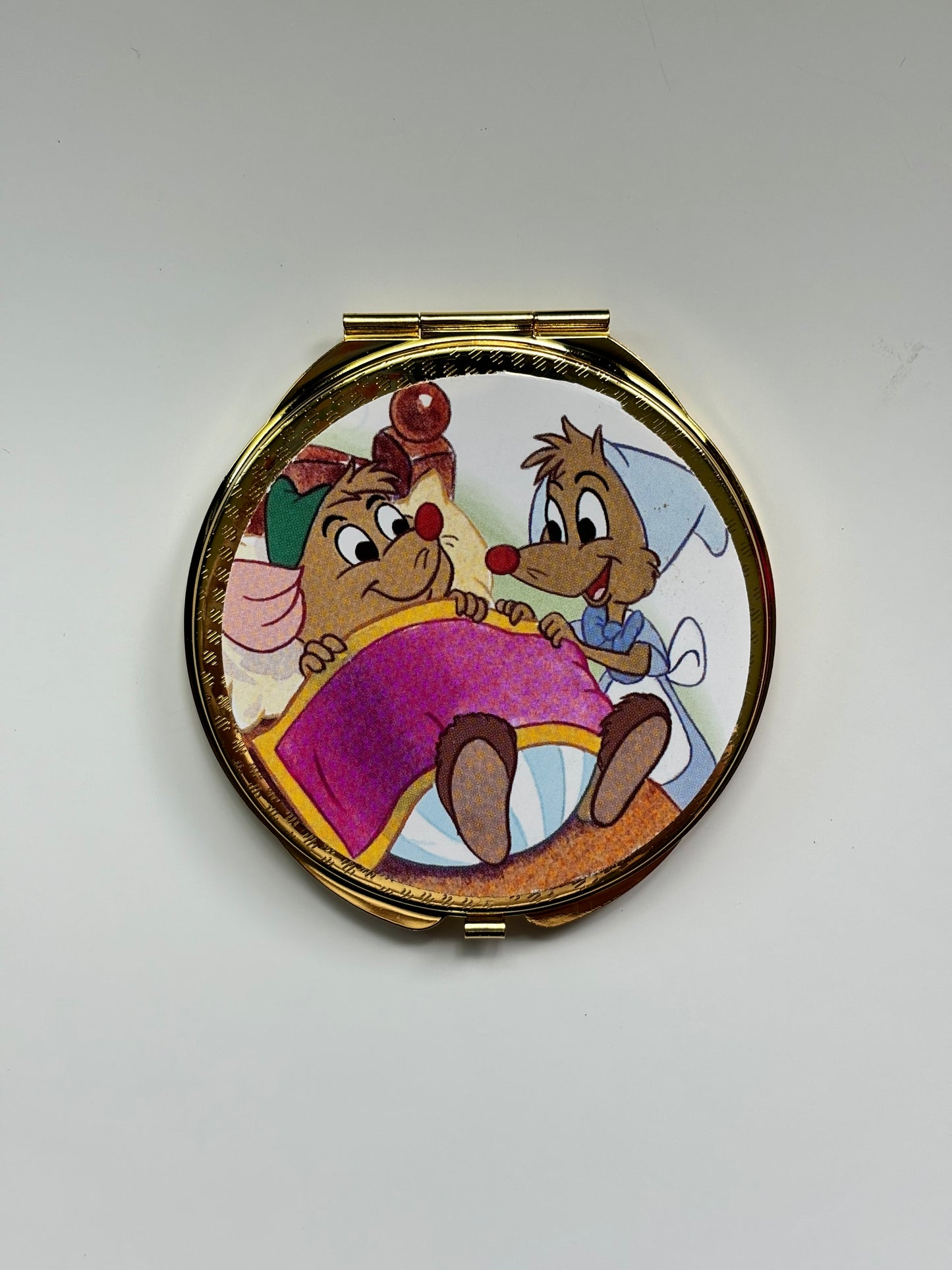 PJ Gus Mirror