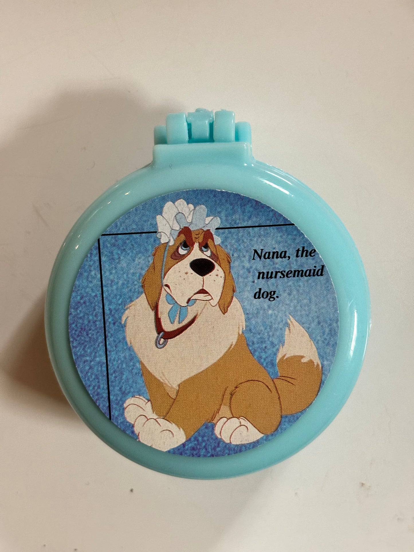 Nurse Dog Compact Brush
