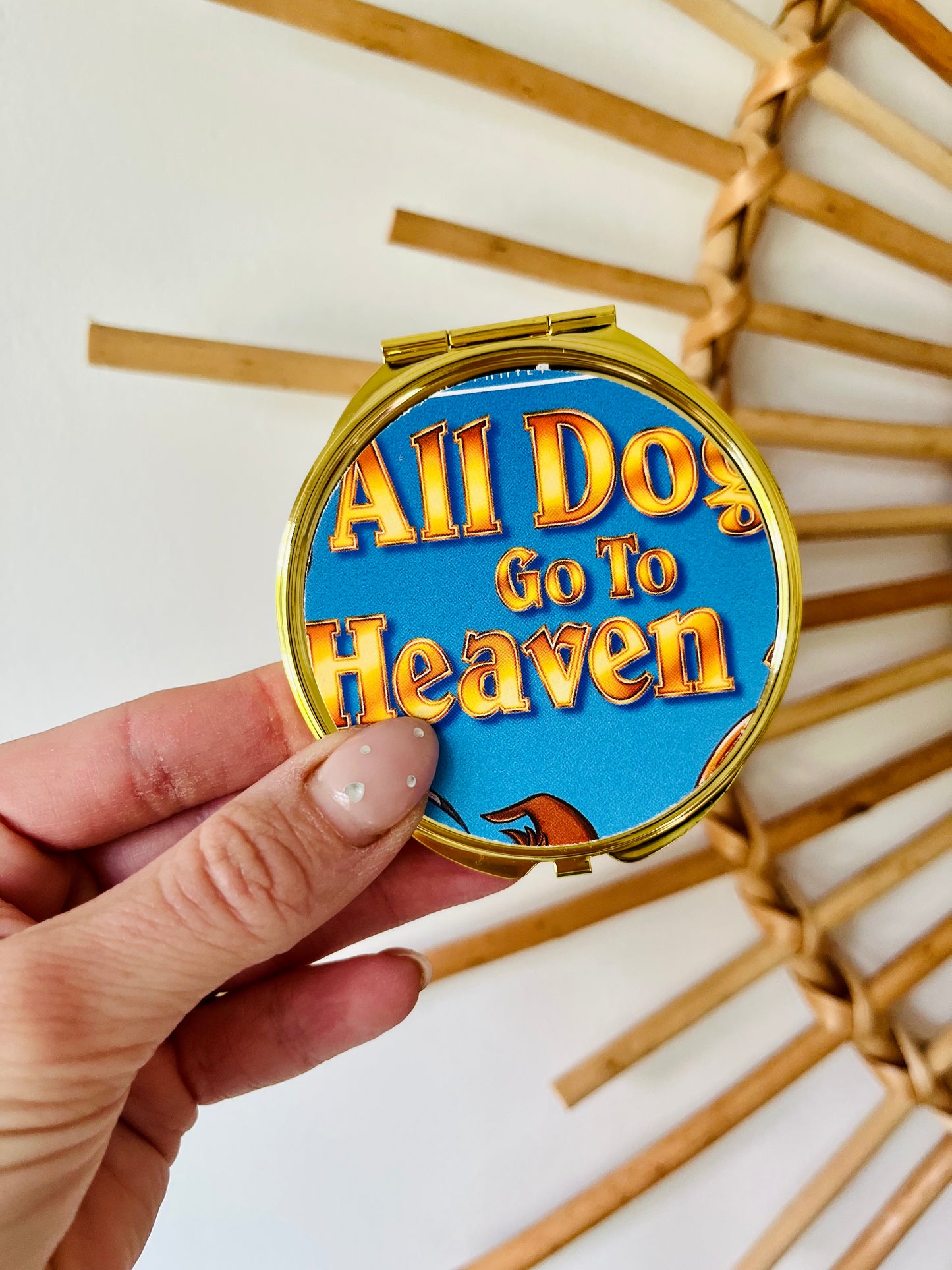 All dogs to go Mirror