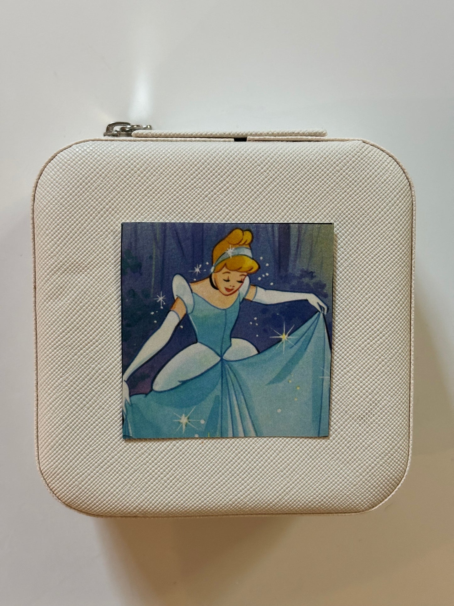Cindy Jewelry Box