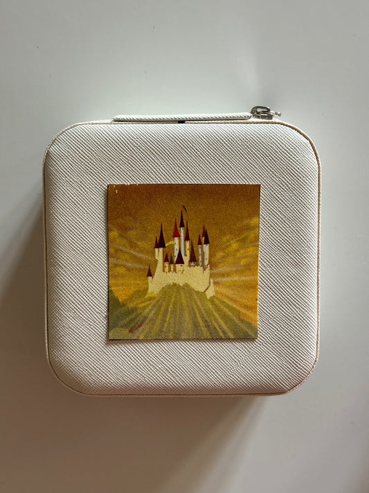 Snow castle Jewelry Box