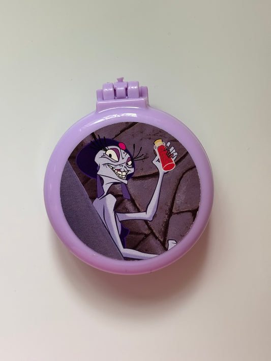 Yzma Compact Brush
